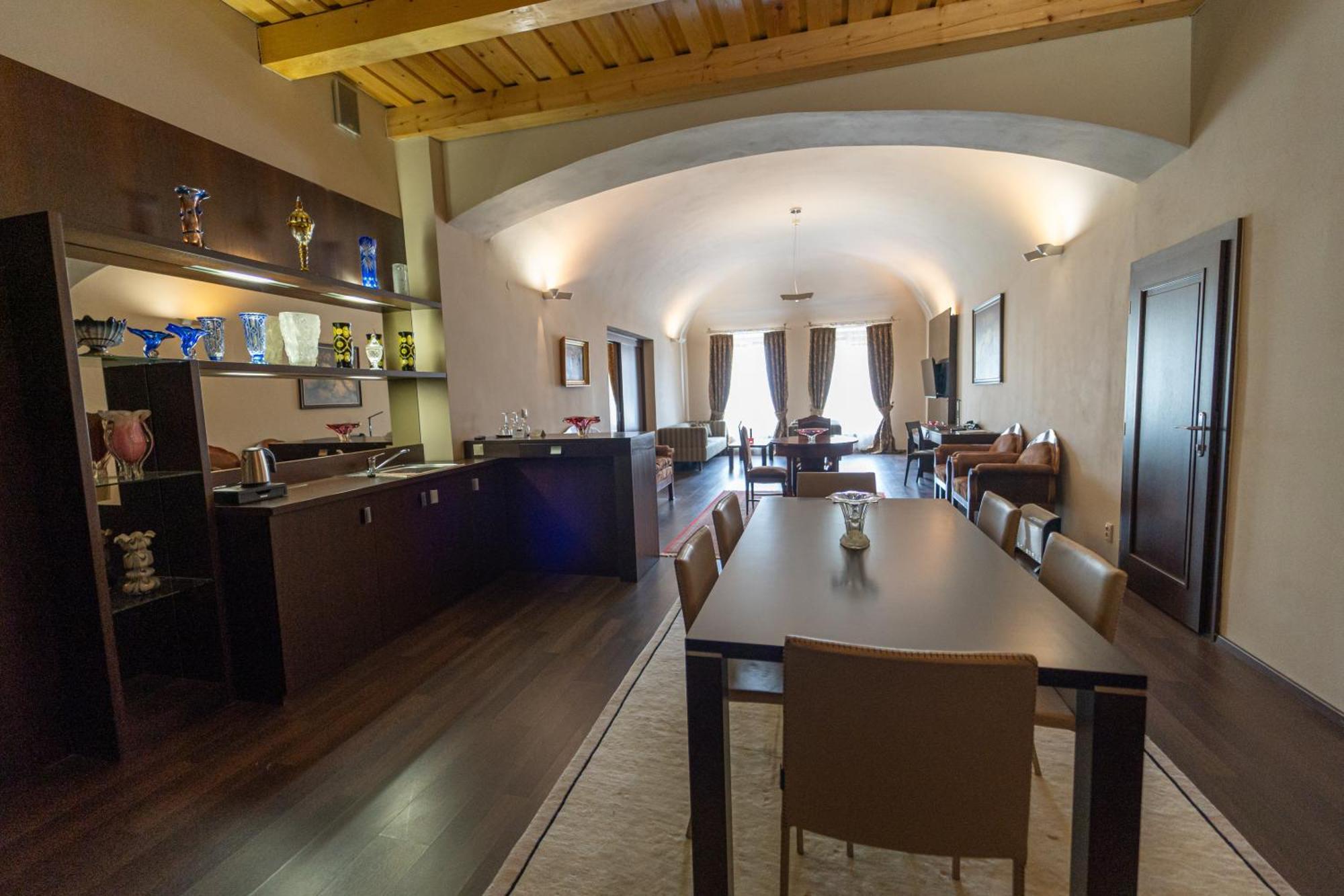 Hotel Zlaty Dukat Kosice Bagian luar foto